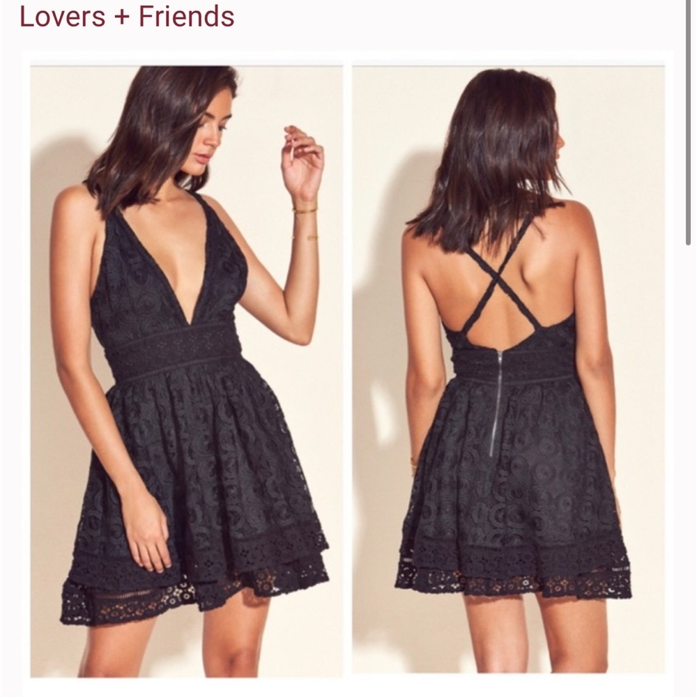 Love + friends black moon dance lace mini dress size small cocktail party deep v